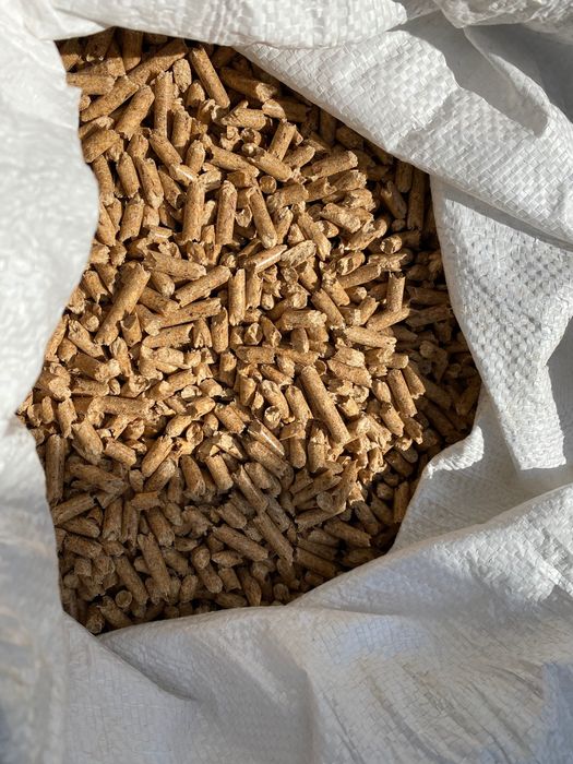 Pellet Drzewny Sosnowy A1 6mm, liściasto iglasty EN B 6mm i 8mm
