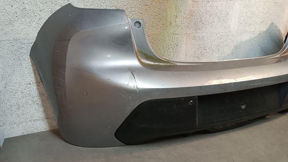 Vendo parachoque de trás Peugeot 208 ano 2019/23