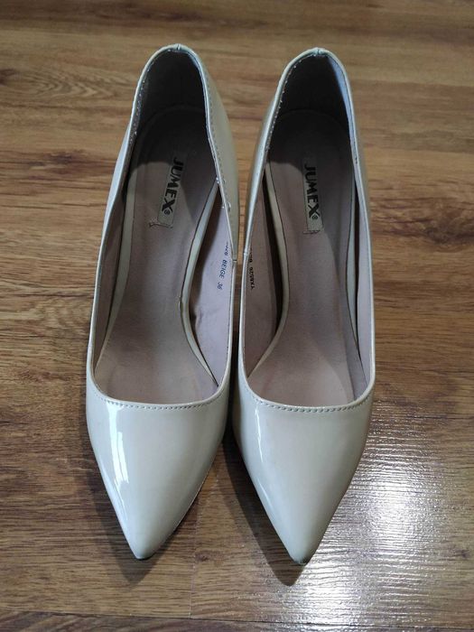 Buty damski na wysokim obcasie nr 36