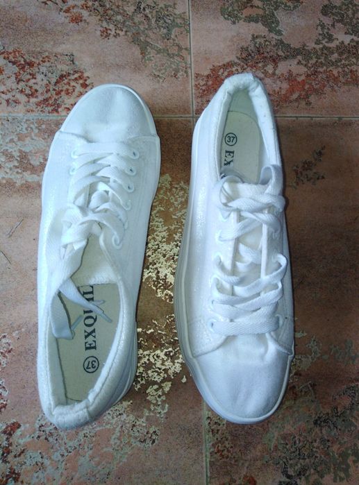 Мокасини для жінок