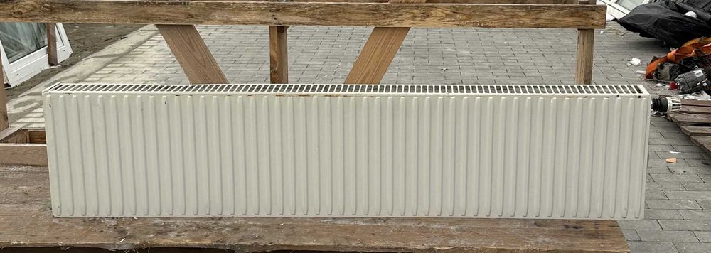 Grzejnik Używany 160x40 c22