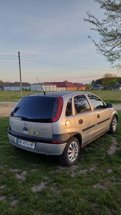 Opel Corsa 2002 Року.