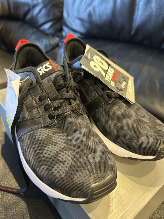 Buty Asics Disney rozmiar 36