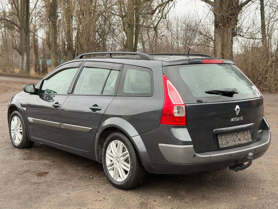 Продам Рено Меган на автомате