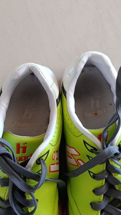 Buty piłkarskie halówki 32