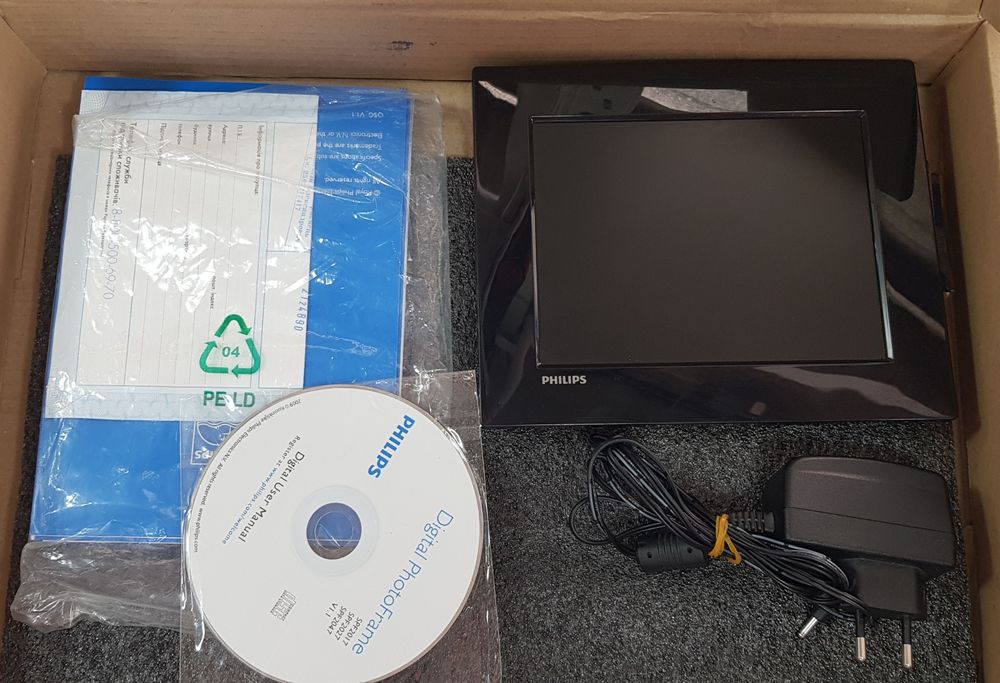 Цифровая фоторамка Philips SPF2017/10