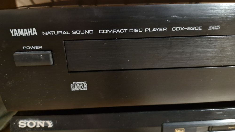 Cd Yamaha CDX- 530E