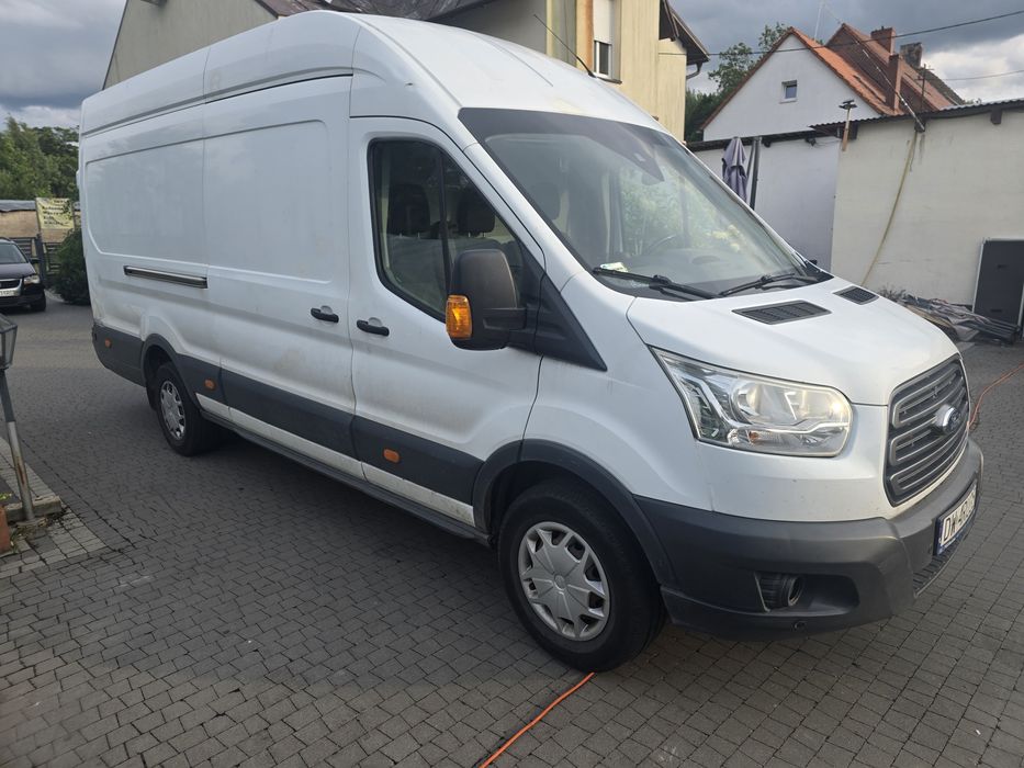 Ford Transit Bus