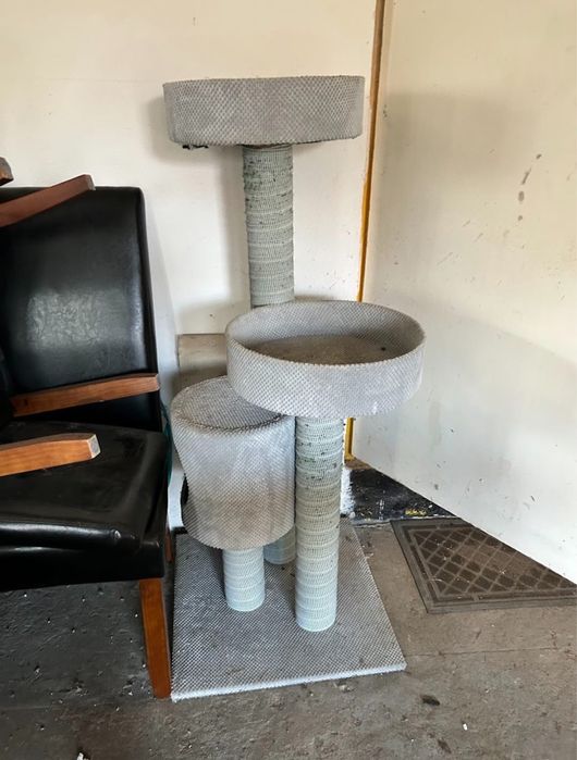 Drapak dla kota makspol