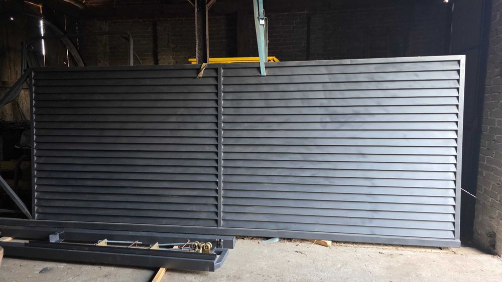 Brama przesuwna panelowa 5x2m