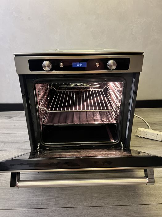 Духова шафа (духовка) врізна KitchenAid 25 рік випуску.нержавійка