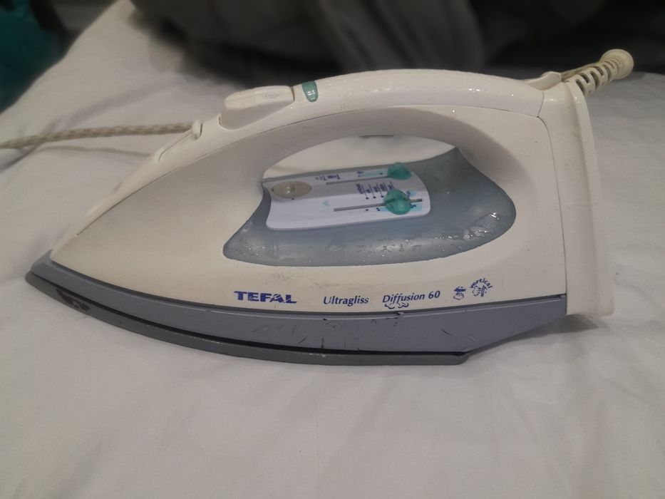 Утюг Tefal фирменнвй оригинальный утюг Тефаль для глажки белья штор