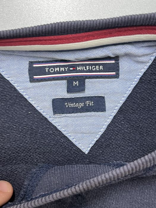 Tommy Hilfier Vintage Granatowa Bluza z Okraglym Dekoltem M