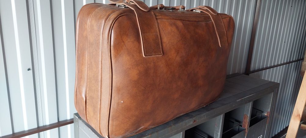Walizka skórzana PRL