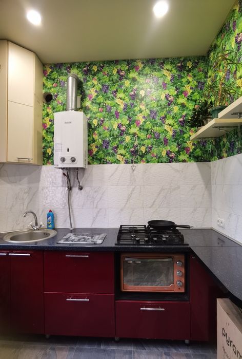 Продам 2к сталинку на улице Кутузова