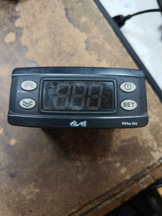 Термоконтролер Eliwell ID Plus 974