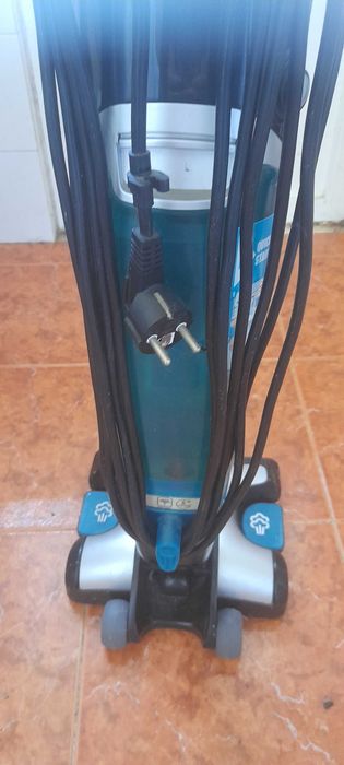 Aspirador vertical Rowenta