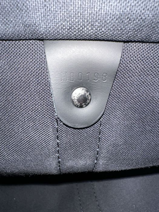 Оригінальна Louis Vuitton Monogram Eclipse