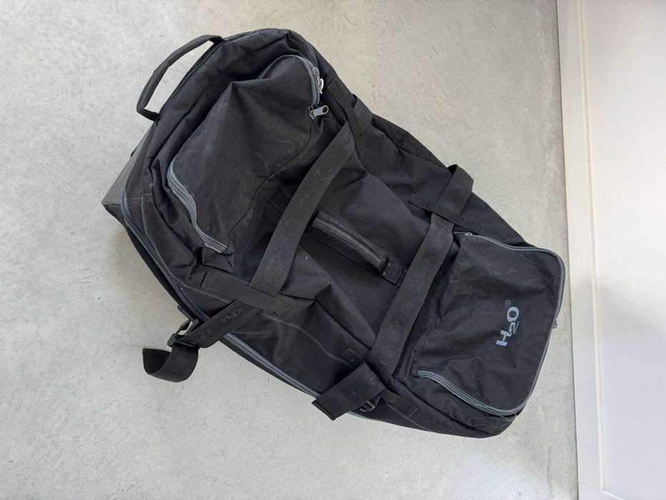 Black H2O Sports Travel Duffle Bag 80L with Wheels