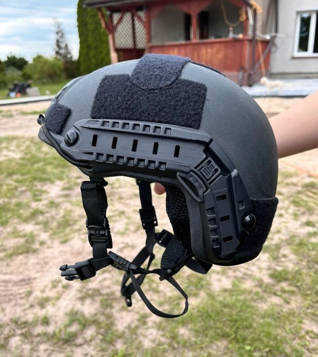 IIIA USA Fast 25r ARAMID igła czerep 54cm - 58cm  HEŁM FAST + Multicam
