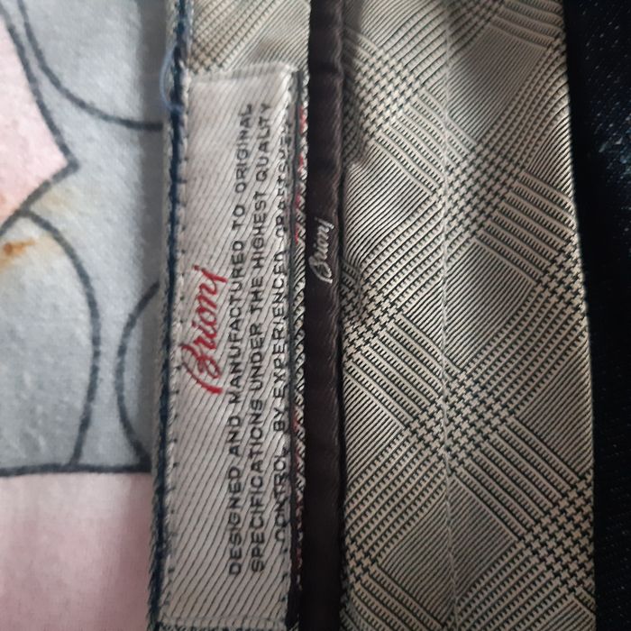 Продам мужские джинсы.