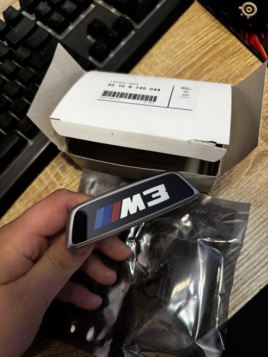 Emblemat fotela bmw g80 m3