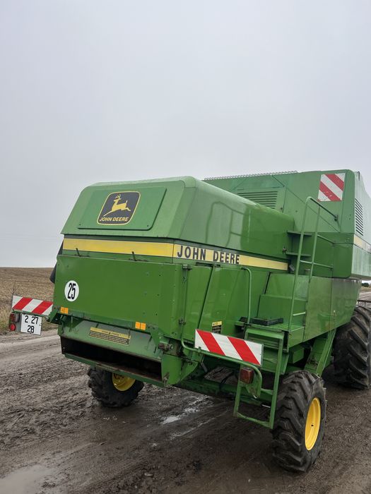 Свіжопривезений комбайн John Deere 1075 жатка 4,2м