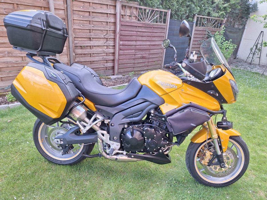Triumph tiger 1050 Ohlins Arrow Heed