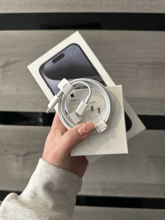 Iphone 15 pro 128 gb