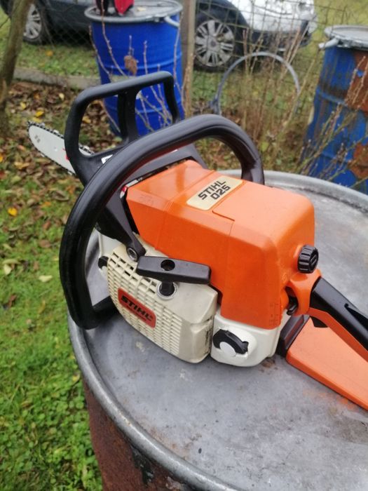 Pila, Pilarka Stihl 025,250