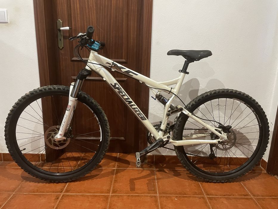 ACEITO TROCAS!!! Bicicleta Specialized Pro Xc