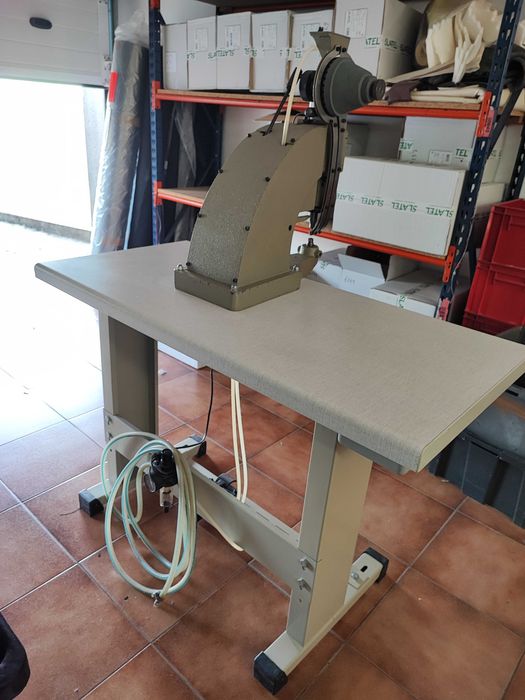 Máquina de ilhós jopevi nº7 e 8 para calçado