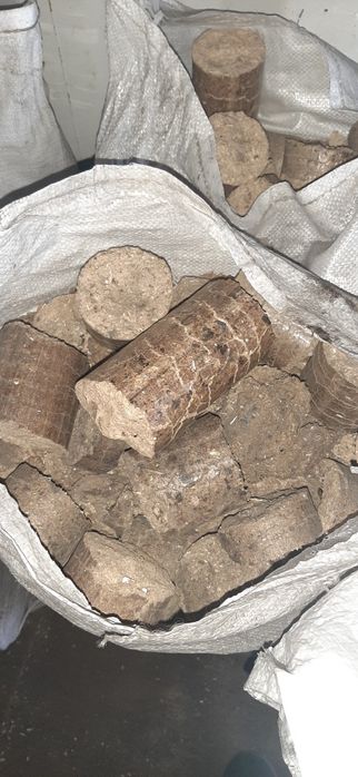 Уголь для котлов и печей! Брикеты Разные! ДРОВА РАЗНЫЕ!