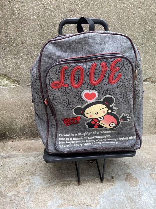 Mala escolar com rodinhas da Pucca