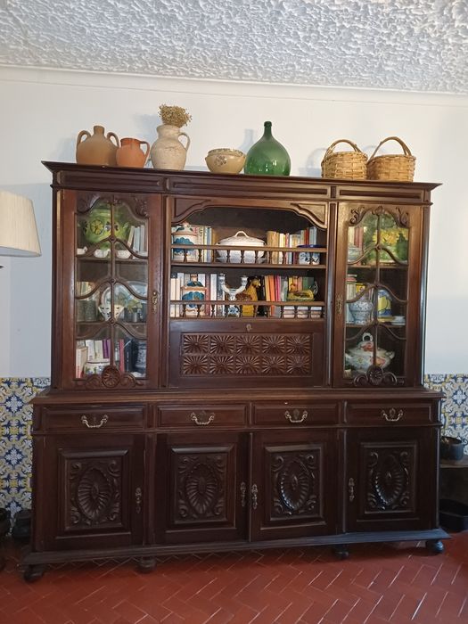 Móvel rústico madeira maçica Preço negociável