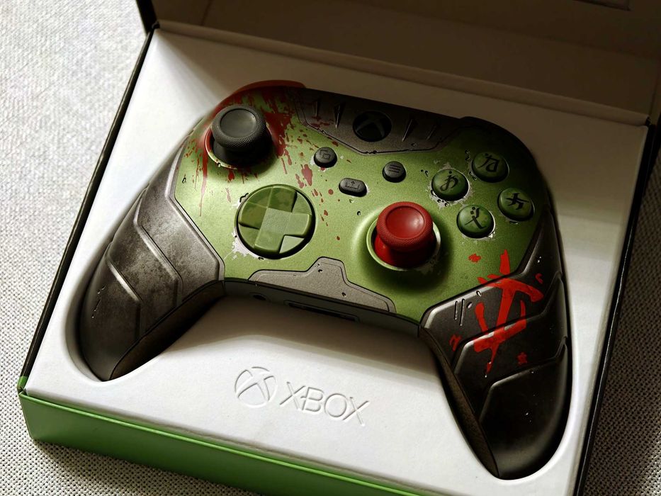 Limitowany Pad Xbox Wireless Controller Doom: The Dark Ages
