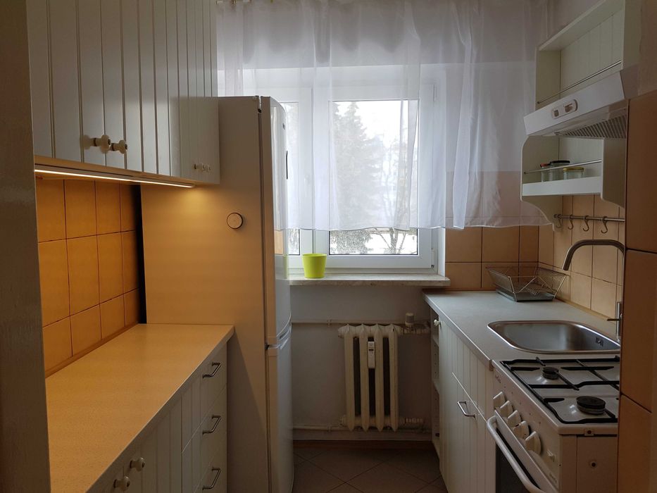 Do wynajęcia 2 pokojowe mieszkanie 37 m2. Okęcie przy granicy z Rakowcem