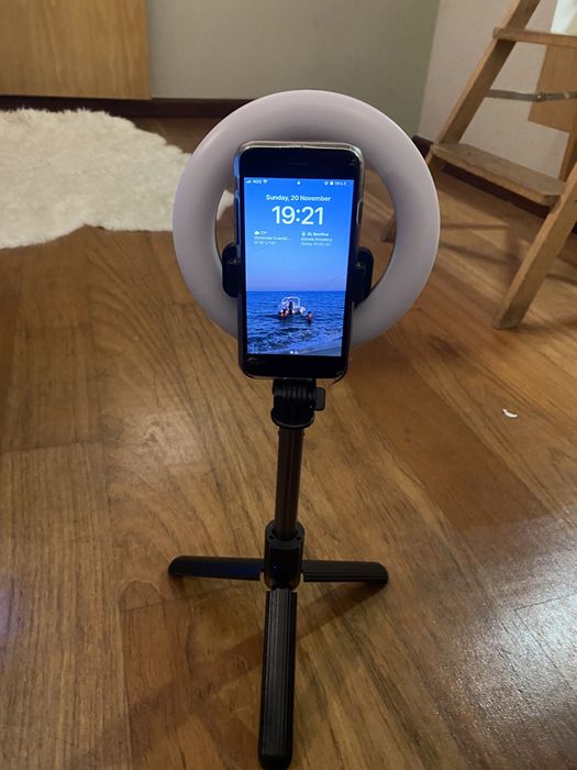 Ring light selfie stick