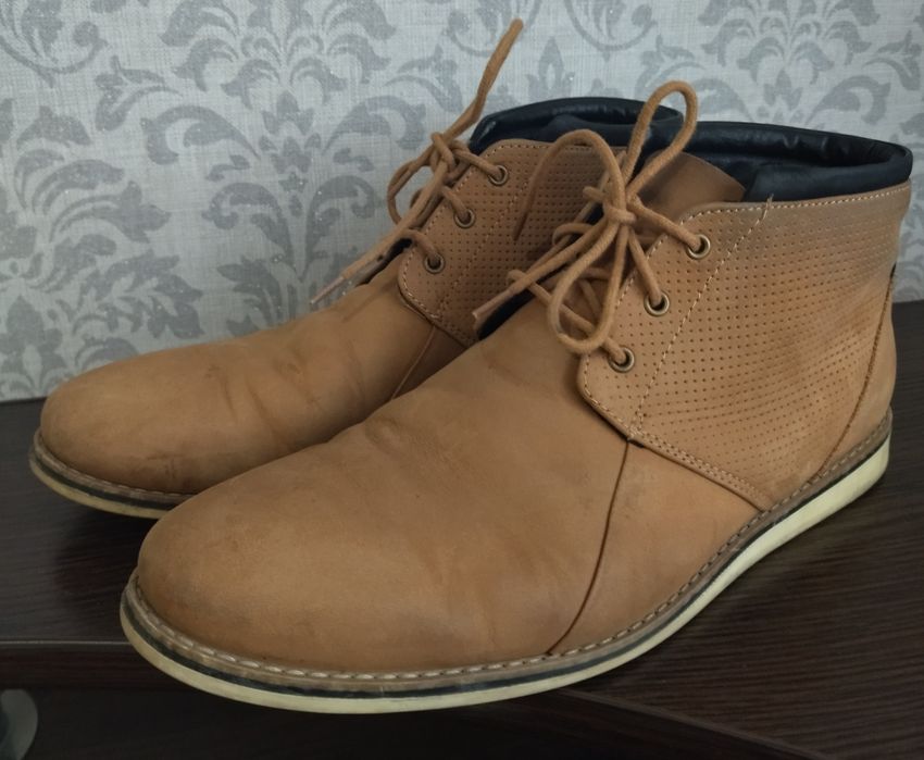 Б/у шкіряні демісезонні черевики 40р.