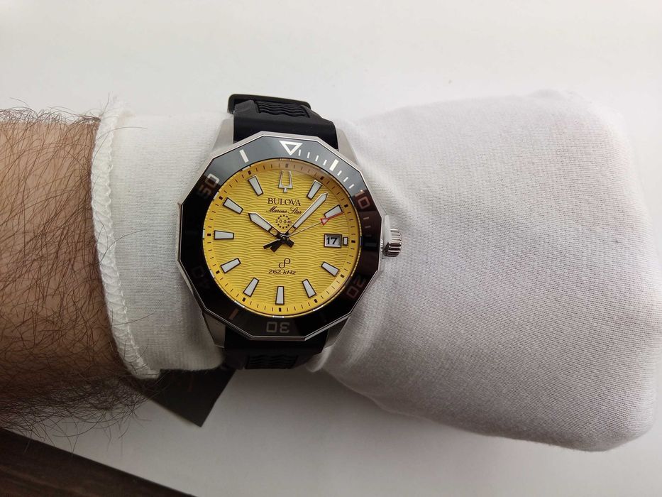 Bulova Precisionist Marine Star 96B431 точность колебаний 262 кГц, сапфир