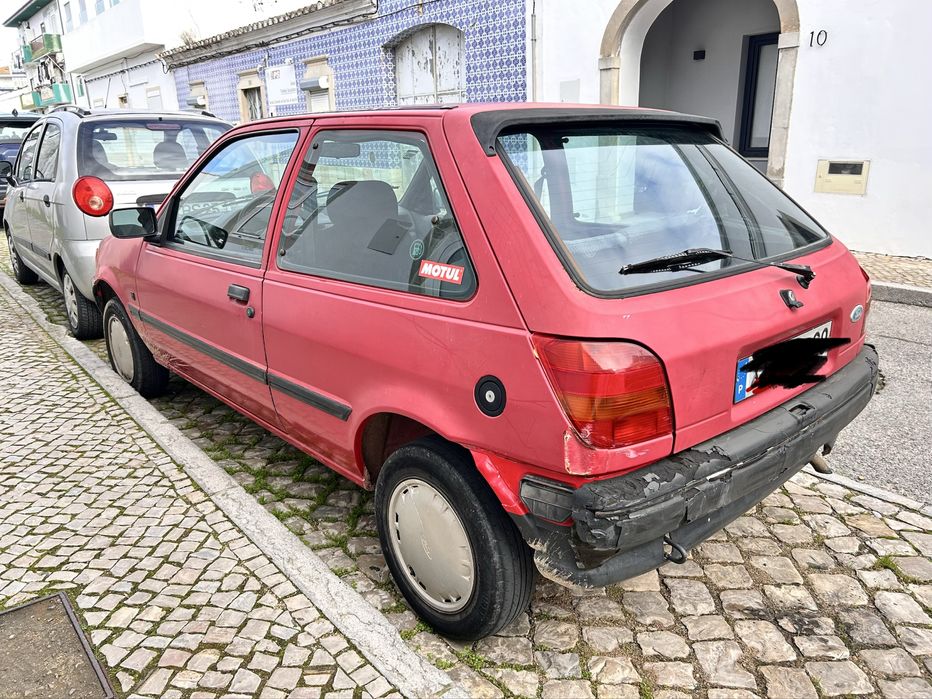 FIESTA 1.1 a rodar (leia o anuncio)