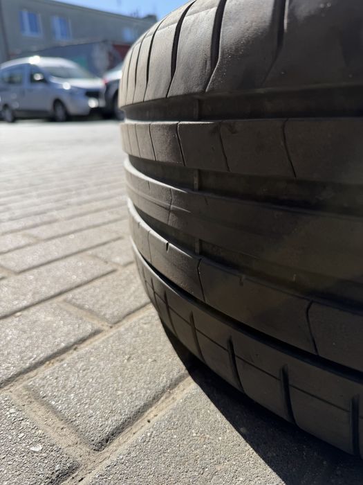 Opony Pirelli P-zero 255/40/R21