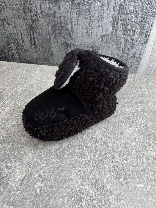 Взуття для малюка