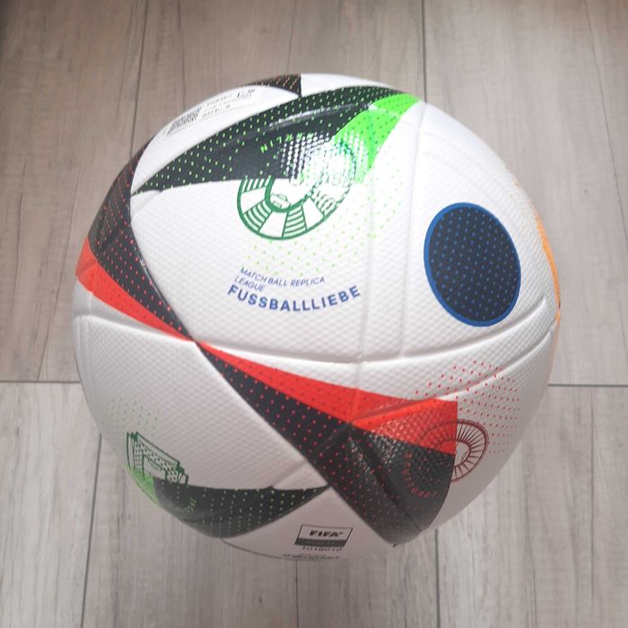 Piłka nożna Adidas Euro 2024