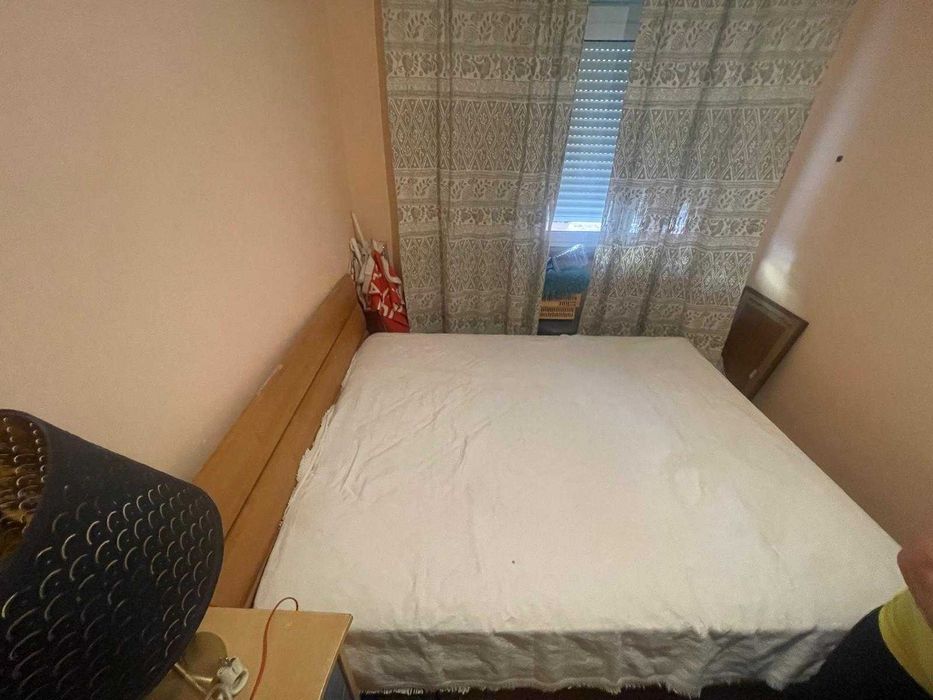 Cama de Casal com Colchão