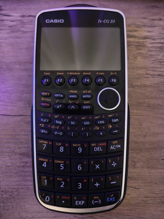 Calculadora CASIO FX-CG20