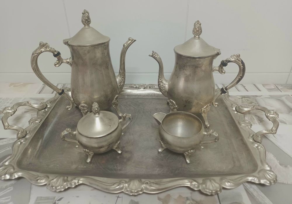 Tea/Coffee Set in Tray460003573351720960