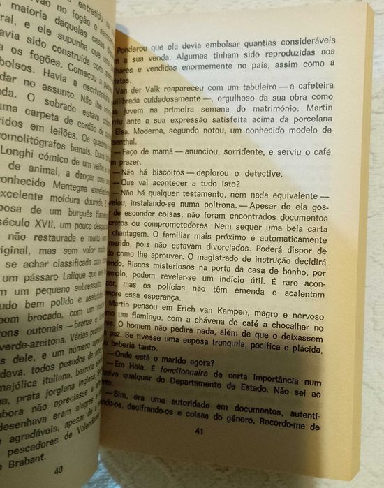 Amor em Amesterdão, Nicolas Freeling