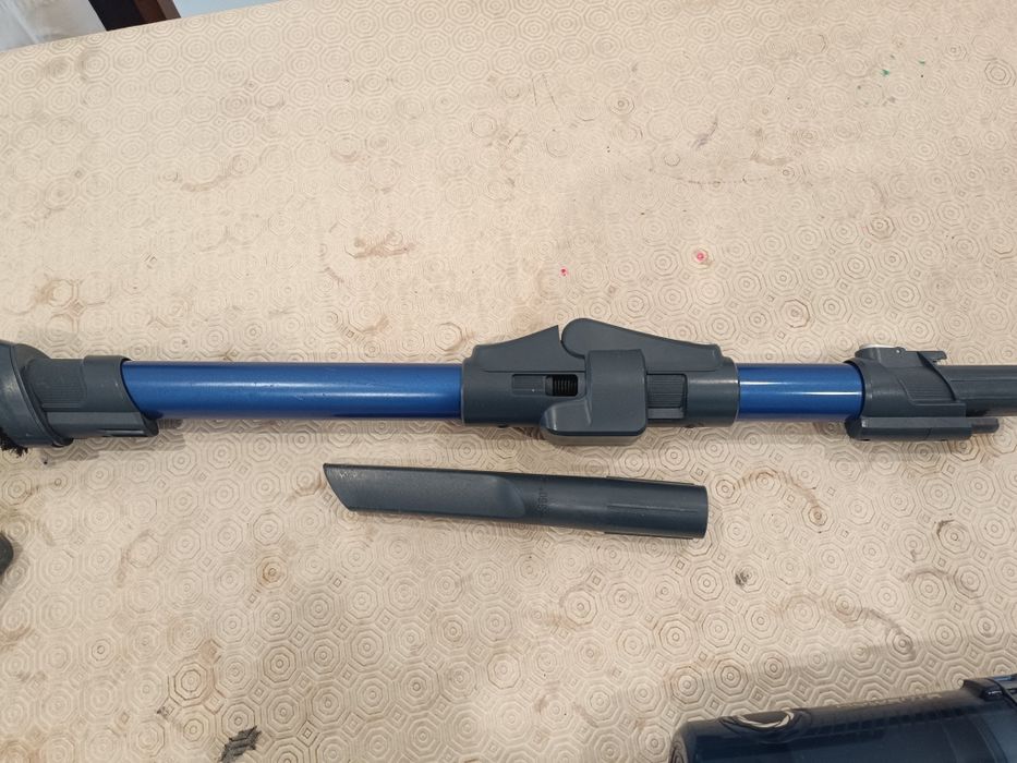 Aspirador vertical x force flex 9.60 aqua