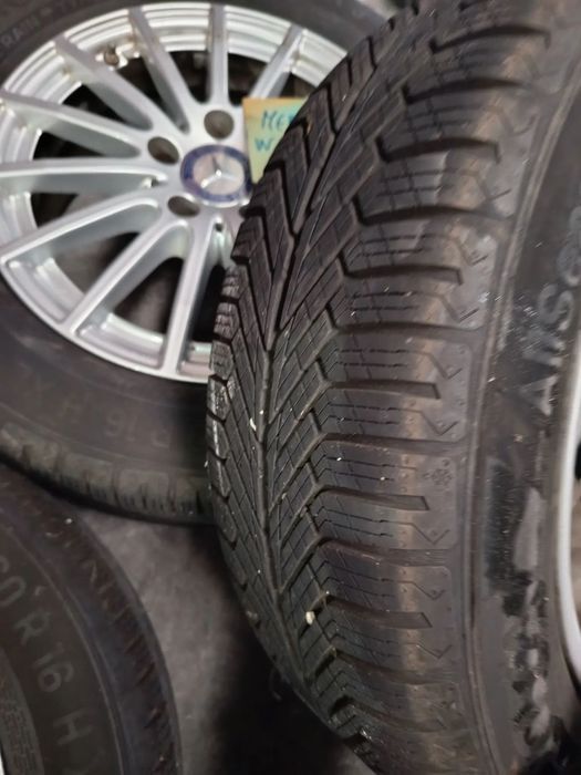 Jante de liga leve Mercedes-Benz C W205 R16  Ref: A2054012502